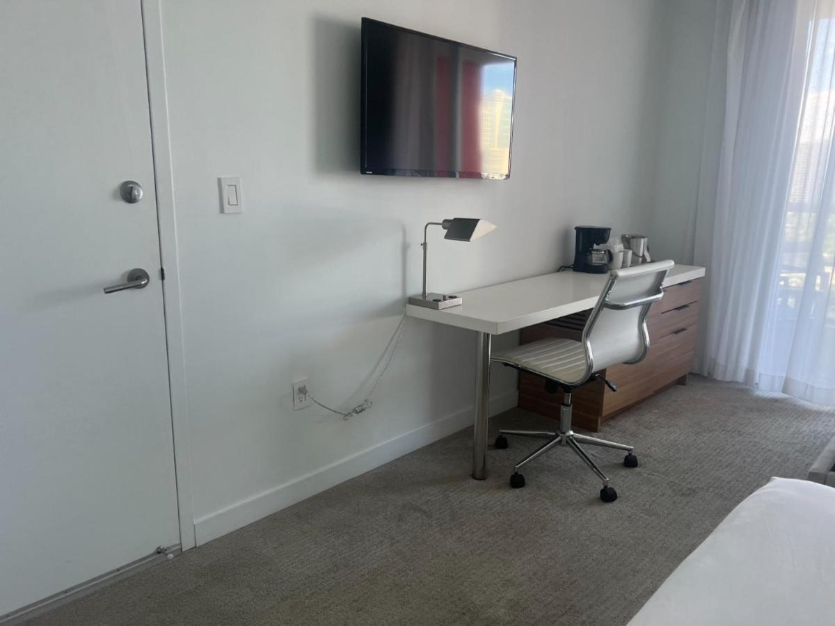 Amazing Studio Apmt 2 Full Beds Amazing View 28B Hallandale Beach Ngoại thất bức ảnh